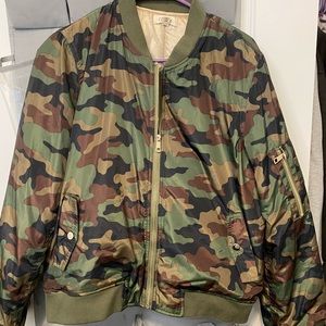 Bomber jacket